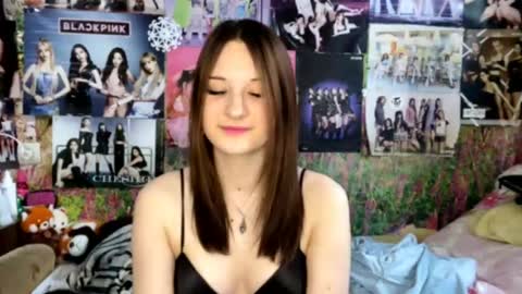 Lana online show from April 23, 2026, 8:13 am