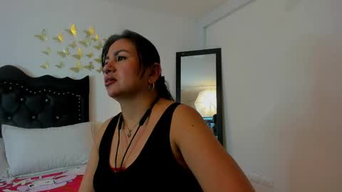 Snapshot of victoriacg chatting on April 23, 2026, 5:59 pm victoriacg online show from April 23, 2026, 5:59 pm