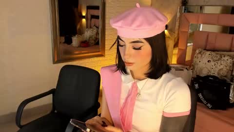 VICTORIA online show from December 5, 2024, 8:00 pm