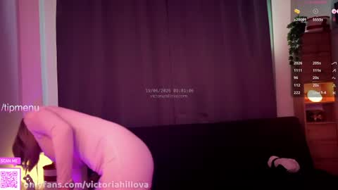 Snapshot of victoriahillova chatting on June 19, 2026, 7:01 am Victoria Hillova online show from June 19, 2026, 7:01 am