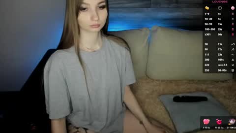 Snapshot of victoriakittty chatting on November 29, 2025, 12:13 am Victoria online show from November 29, 2025, 12:13 am