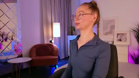 Victoria online show from May 14, 2026, 6:09 am