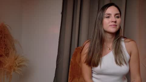 Snapshot of victorianova chatting on July 27, 2026, 8:38 pm VictoriaNova online show from July 27, 2026, 8:38 pm
