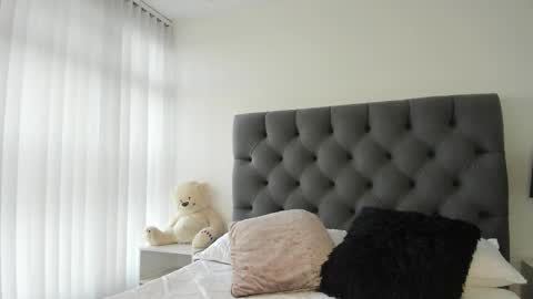 Victoria online show from September 22, 2025, 12:18 pm