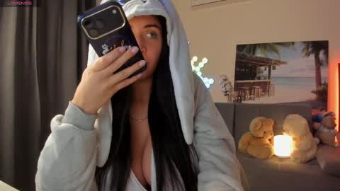 Viktoria online show from March 26, 2026, 8:14 pm