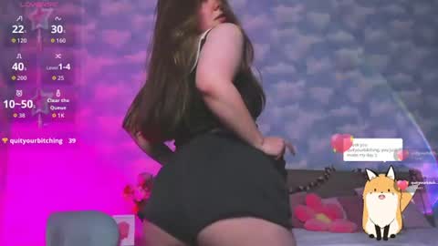 victoriassecrets_ online show from July 11, 2026, 8:33 pm