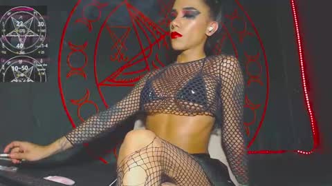 Victoria Vampire online show from February 22, 2025, 2:08 pm