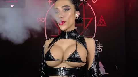 Victoria Vampire online show from May 10, 2026, 6:40 am
