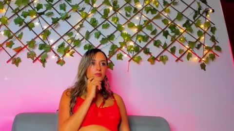 victoriia_rose_ online show from November 30, 2025, 3:10 am