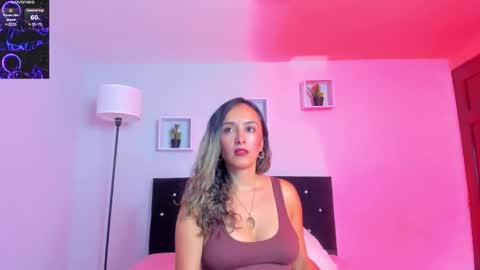 victoriia_rose_ online show from May 9, 2026, 2:33 pm
