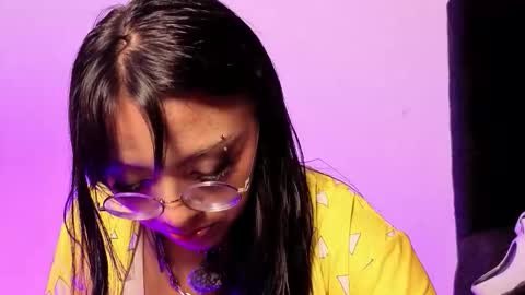 Snapshot of victoriia_thompson chatting on February 15, 2026, 8:49 pm victoriia_thompson online show from February 15, 2026, 8:49 pm