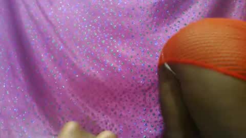 victorine315 online show from December 19, 2025, 8:05 pm