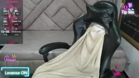 Snapshot of victorycat_v chatting on May 17, 2026, 3:26 am Live 1000pm 600am COLOMBIAN HOUR online show from May 17, 2026, 3:26 am
