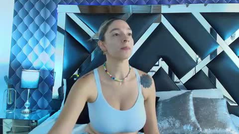 victtoria lee online show from January 14, 2025, 10:34 pm