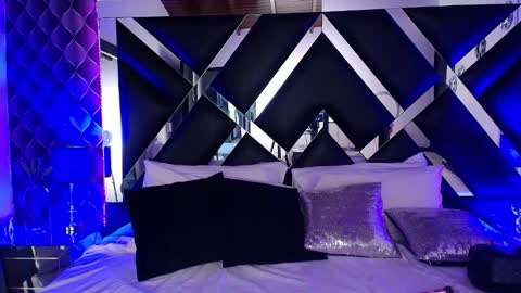 victtoria lee online show from September 11, 2025, 9:37 pm