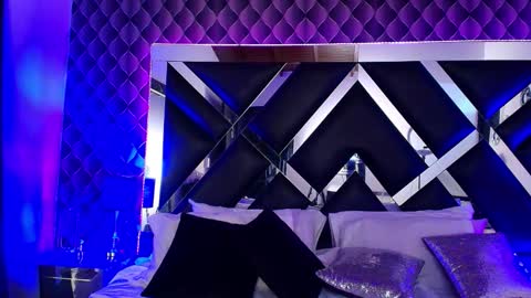 victtoria lee online show from October 18, 2025, 8:31 pm