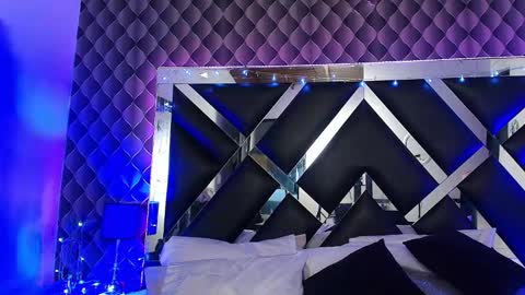 Snapshot of victtoria_lee chatting on March 17, 2026, 12:37 am victtoria lee online show from March 17, 2026, 12:37 am