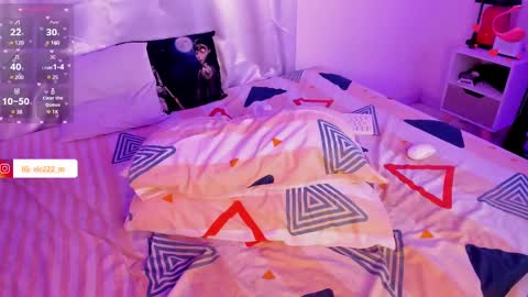 Moon online show from March 8, 2025, 3:50 am