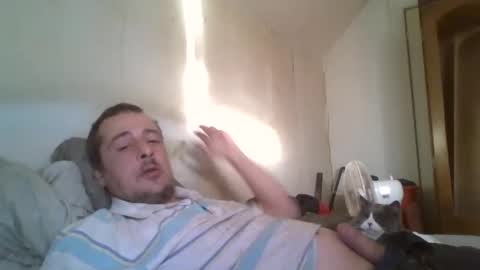 vids1977 online show from January 12, 2025, 3:57 pm