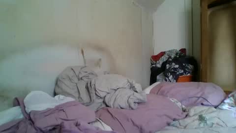 vids1977 online show from February 17, 2025, 6:37 pm