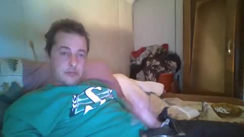 vids1977 online show from February 19, 2025, 1:29 am