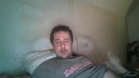 vids1977 online show from March 8, 2025, 3:17 am