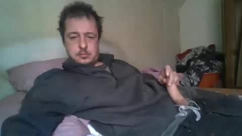 vids1977 online show from March 9, 2025, 3:38 pm