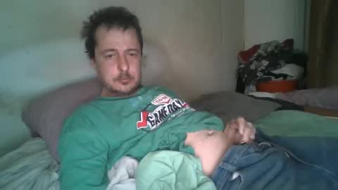 vids1977 online show from March 12, 2025, 11:33 pm