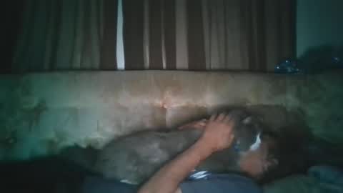 vids1977 online show from September 12, 2025, 2:11 am