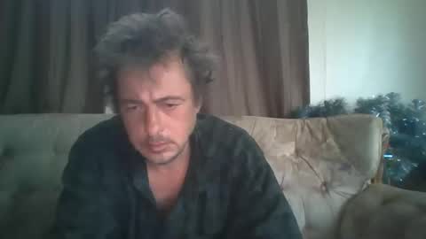 vids1977 online show from October 16, 2025, 2:51 pm