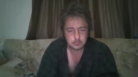 vids1977 online show from October 19, 2025, 7:31 am