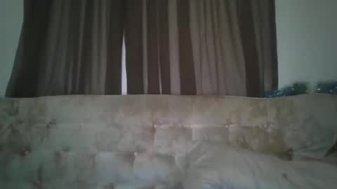 vids1977 online show from October 25, 2025, 3:58 am