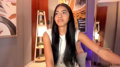 Karla online show from October 4, 2025, 12:58 pm