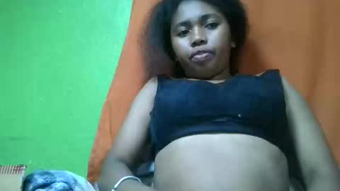 Snapshot of vierge28430 chatting on May 25, 2026, 5:08 pm vierge28430 online show from May 25, 2026, 5:08 pm