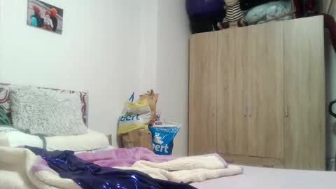 Snapshot of vigond2 chatting on December 2, 2024, 5:37 pm vigond2 online show from December 2, 2024, 5:37 pm