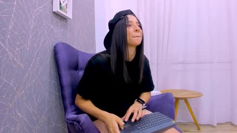 viictoriiasaenz online show from January 11, 2026, 1:54 am