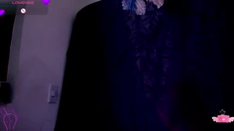 Snapshot of viioleett_cum chatting on September 29, 2025, 2:22 pm viioleett_cum online show from September 29, 2025, 2:22 pm