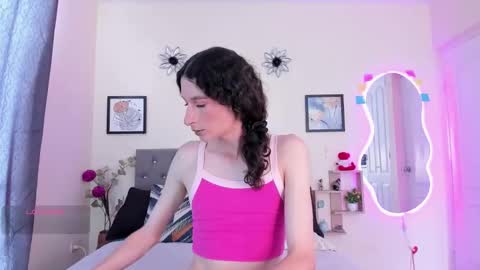 Snapshot of viioleta_cam chatting on November 2, 2025, 2:41 pm Violet online show from November 2, 2025, 2:41 pm