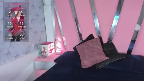 Violet online show from October 18, 2025, 1:45 pm