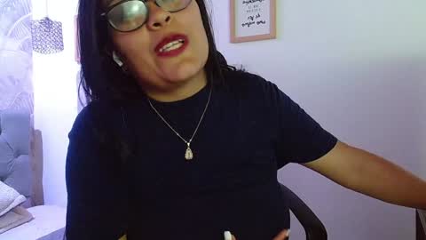 viioleta online show from January 9, 2025, 3:44 pm