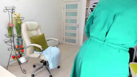 Ukrainian-woman online show from January 10, 2026, 12:07 pm