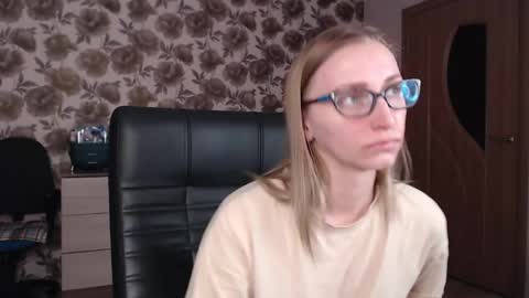 Vika online show from January 18, 2025, 2:47 am