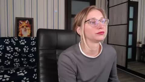 Snapshot of vikaericka chatting on July 20, 2026, 10:39 am Vika online show from July 20, 2026, 10:39 am