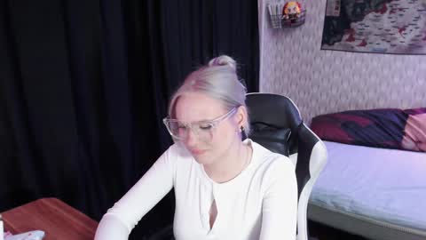 Snapshot of vikapowers chatting on December 2, 2024, 11:29 pm vikapowers online show from December 2, 2024, 11:29 pm