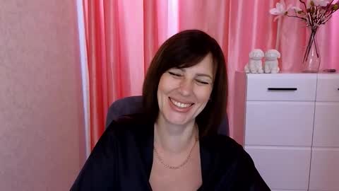 Snapshot of vikasoul chatting on October 18, 2025, 9:32 am Vika online show from October 18, 2025, 9:32 am