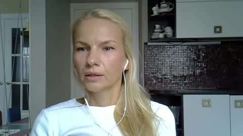 viki_loun5 online show from September 26, 2025, 9:02 am