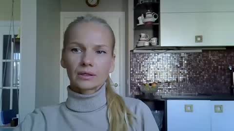 viki_loun5 online show from September 30, 2025, 10:31 am