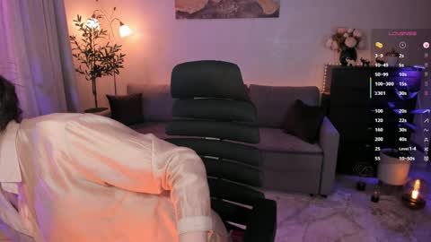 Snapshot of vikibellson chatting on March 29, 2026, 7:03 pm Viki Bellson online show from March 29, 2026, 7:03 pm