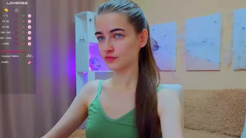 vikiberry online show from November 6, 2025, 5:30 am