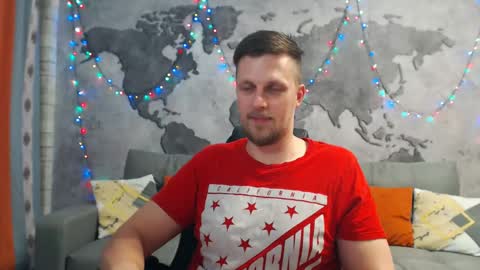 vikingchrisss online show from December 17, 2024, 5:26 pm